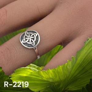 ANILLO NUDO DE BRUJA